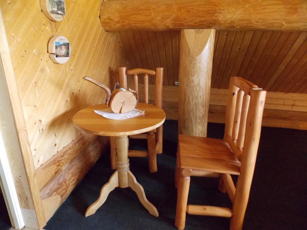 Guest House Kalnini Kārļi الغرفة الصورة
